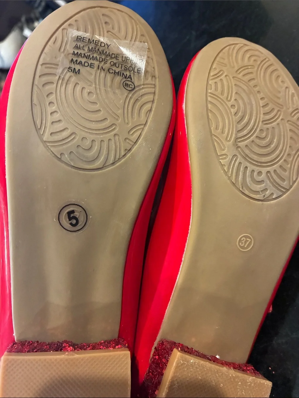 *NEW* Girls Red Patent Mary Jane Dress Shoes with Sparkle Buckle Sz 5 and Sz 2
